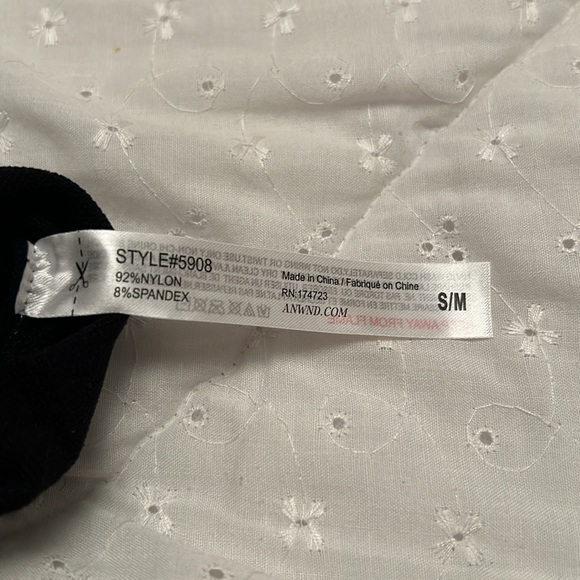 NWT spandex tank top super soft - Picture 4 of 5